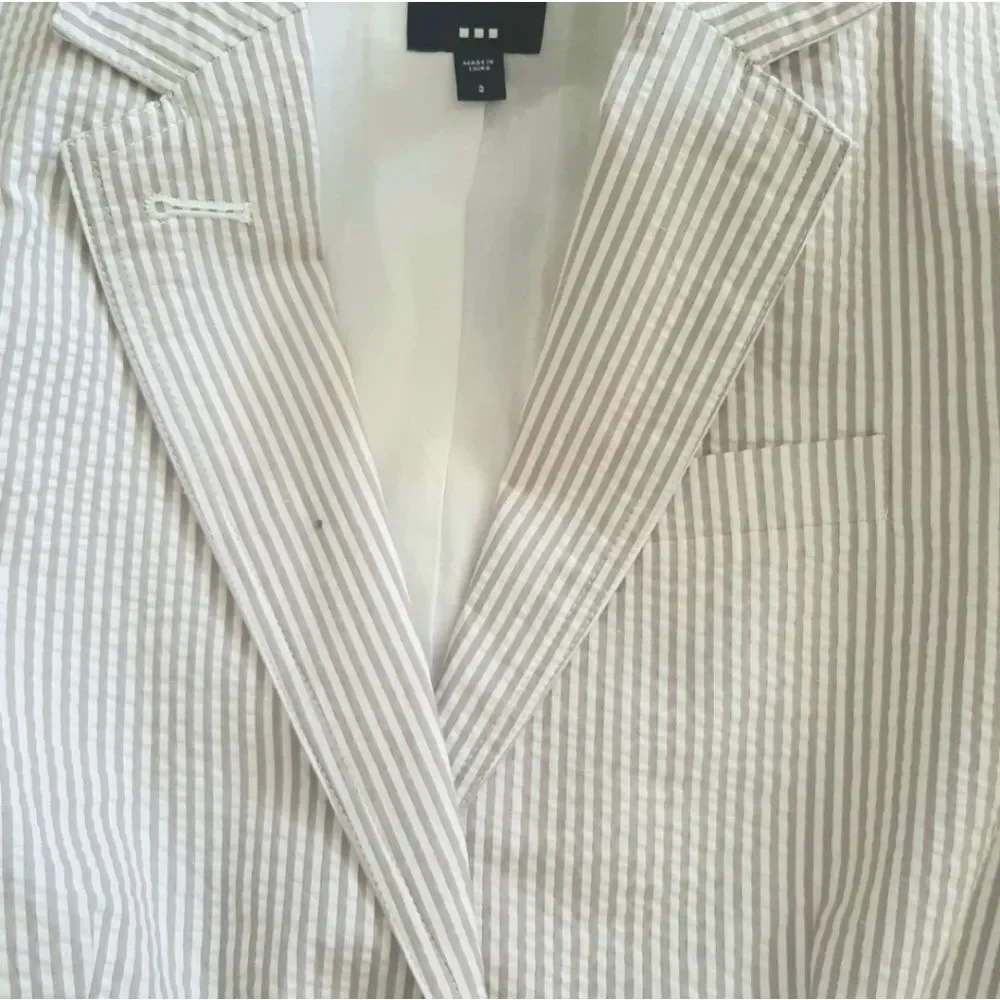 Gap Academy Grey V-necline Collar Stripe Seersucker Blazer Sz 2
